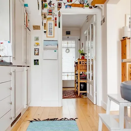 Clontarf 3 بيت للعطل