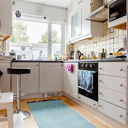 Clontarf 3 * دبلن